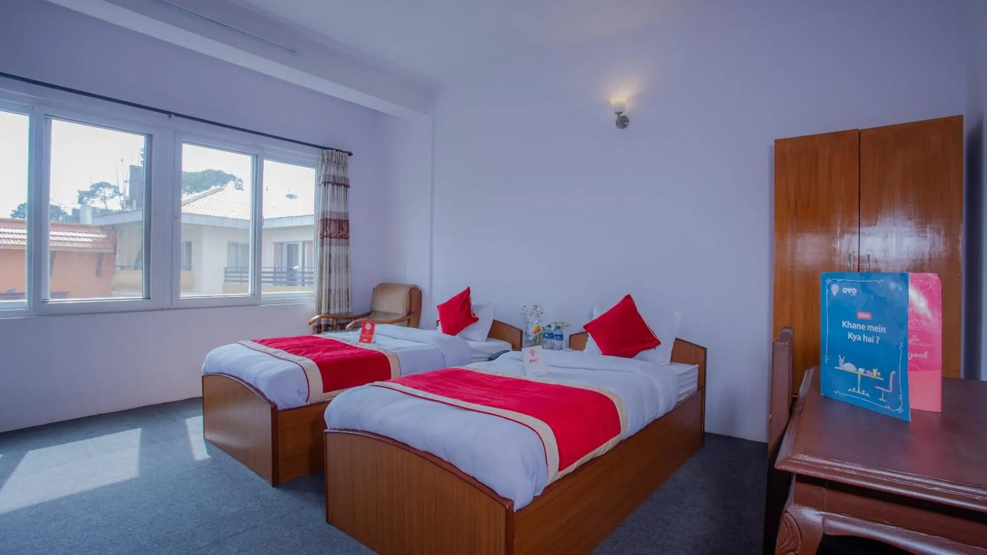 Hytte Oyo 135 Lost Garden Apartment And Guest House Katmandu